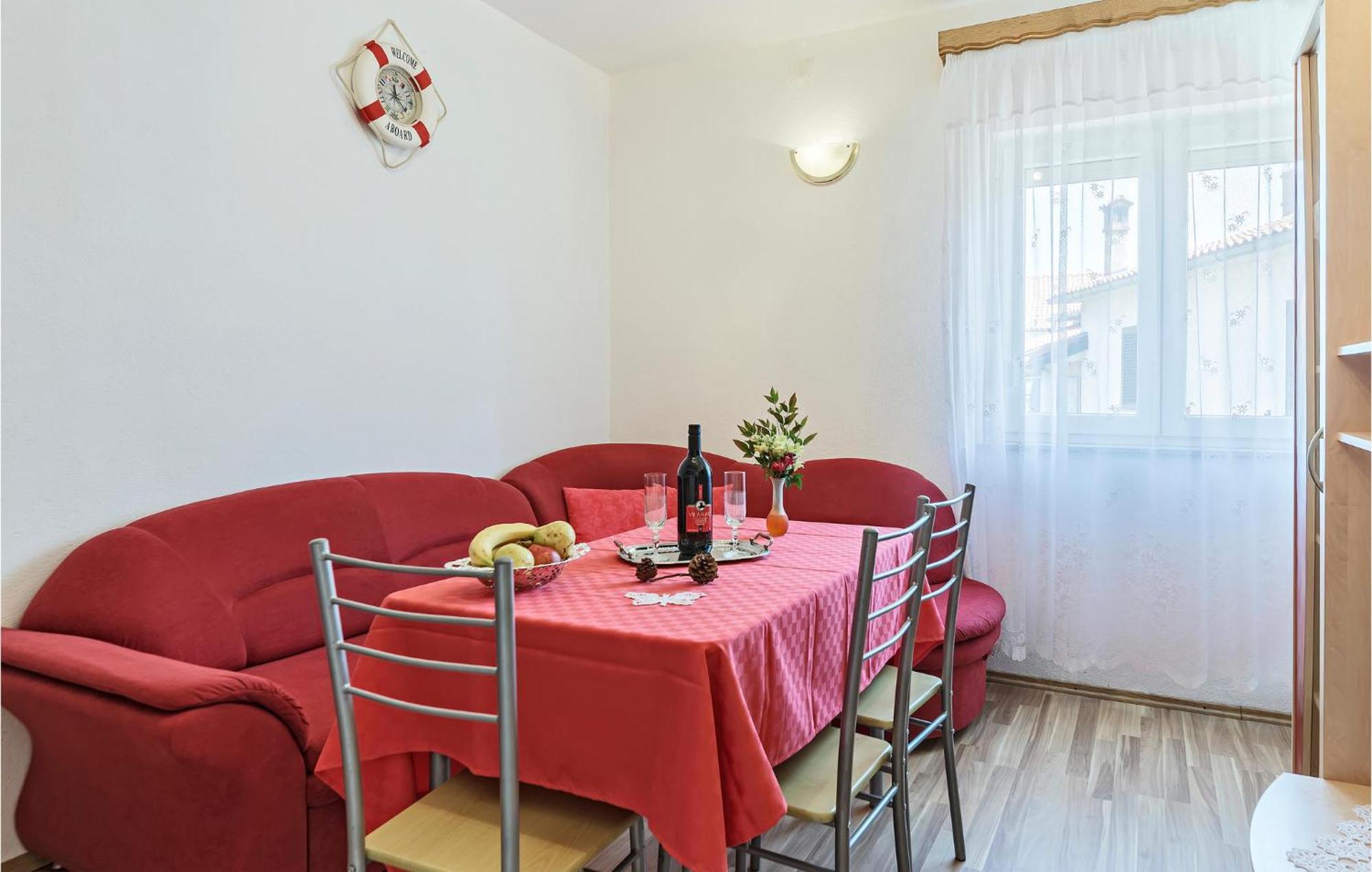 2 Bedroom Lovely Apartment In Labin Labin  Dış mekan fotoğraf
